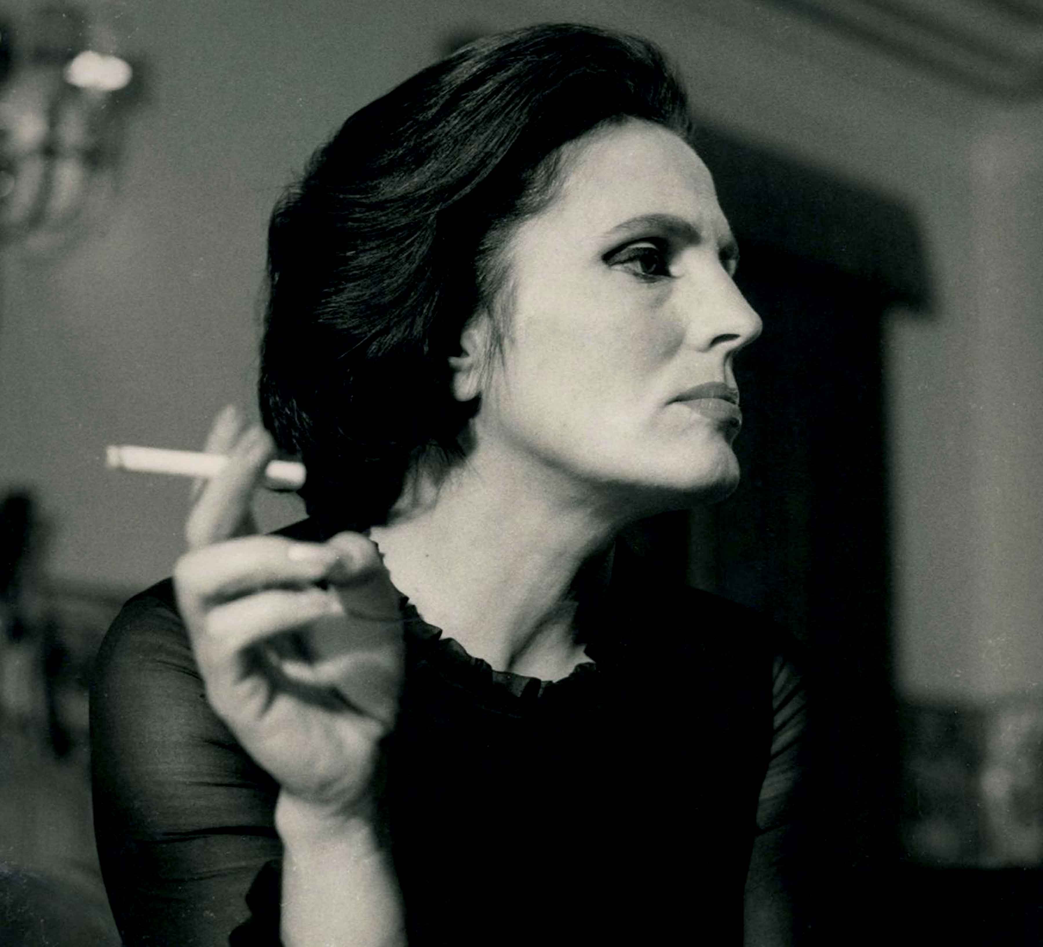 Amalia Rodrigues Cheira A Lisboa chords