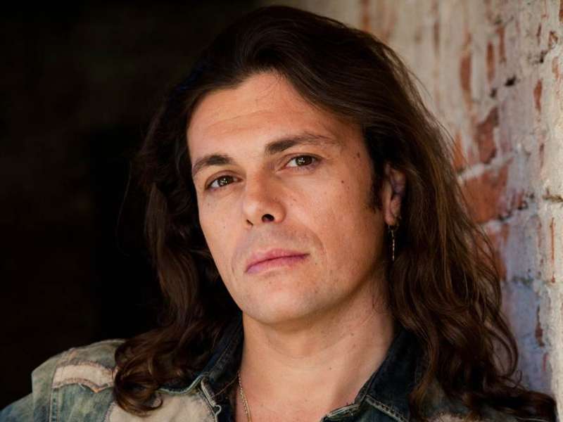 Gianluca Grignani Mi Historia Entre Tus Dedos chords